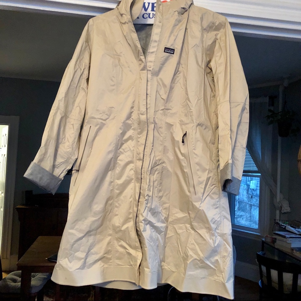 Womens Patagonia Tan Long Trench Shell Rain Jacket